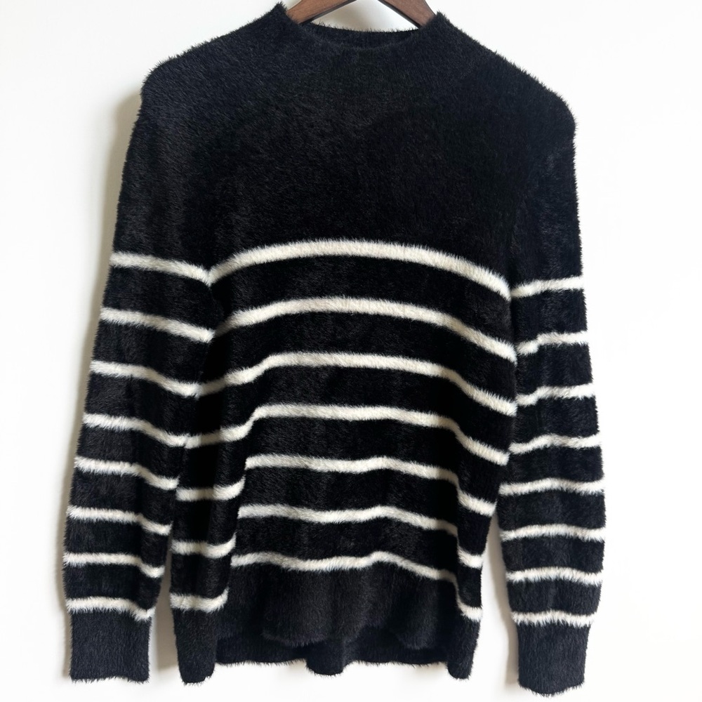 Anthropologie Bailey 44 Women's Black and White Striped Sweater Size Small